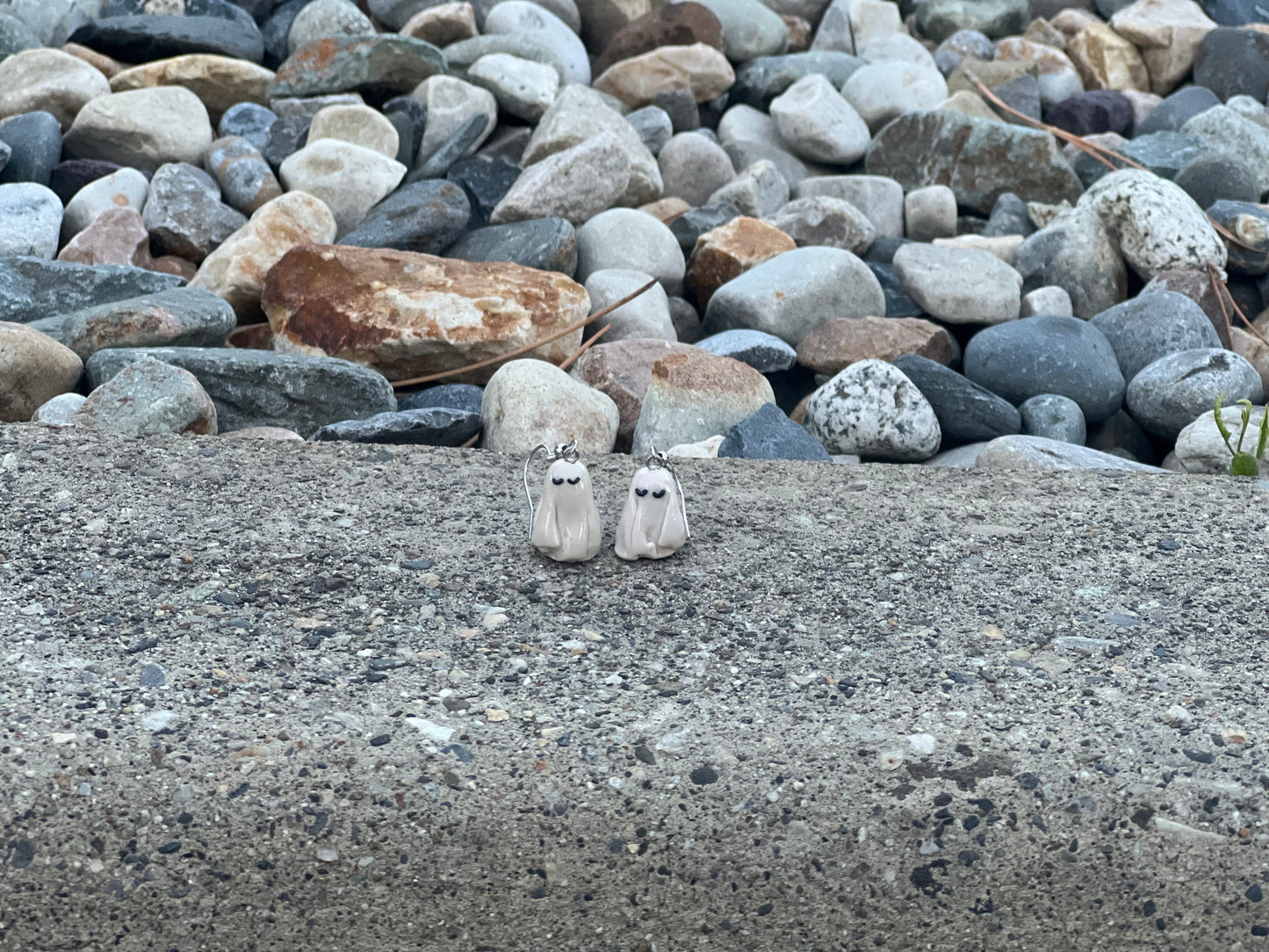 Mini Ghostie Earrings