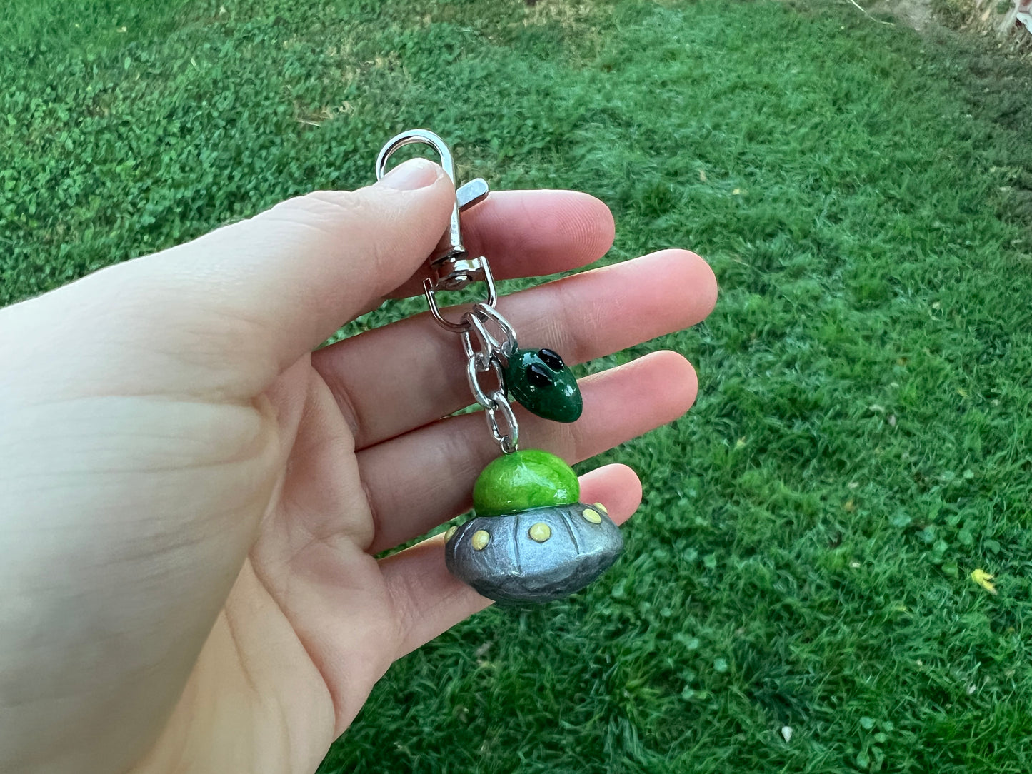 UFO and Alien-Head Keychain